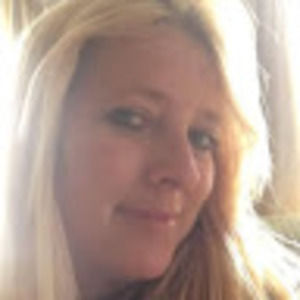 Meet your Posher, Angie